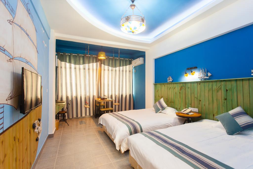 Haikou Time Inn Theme Hotel Room photo