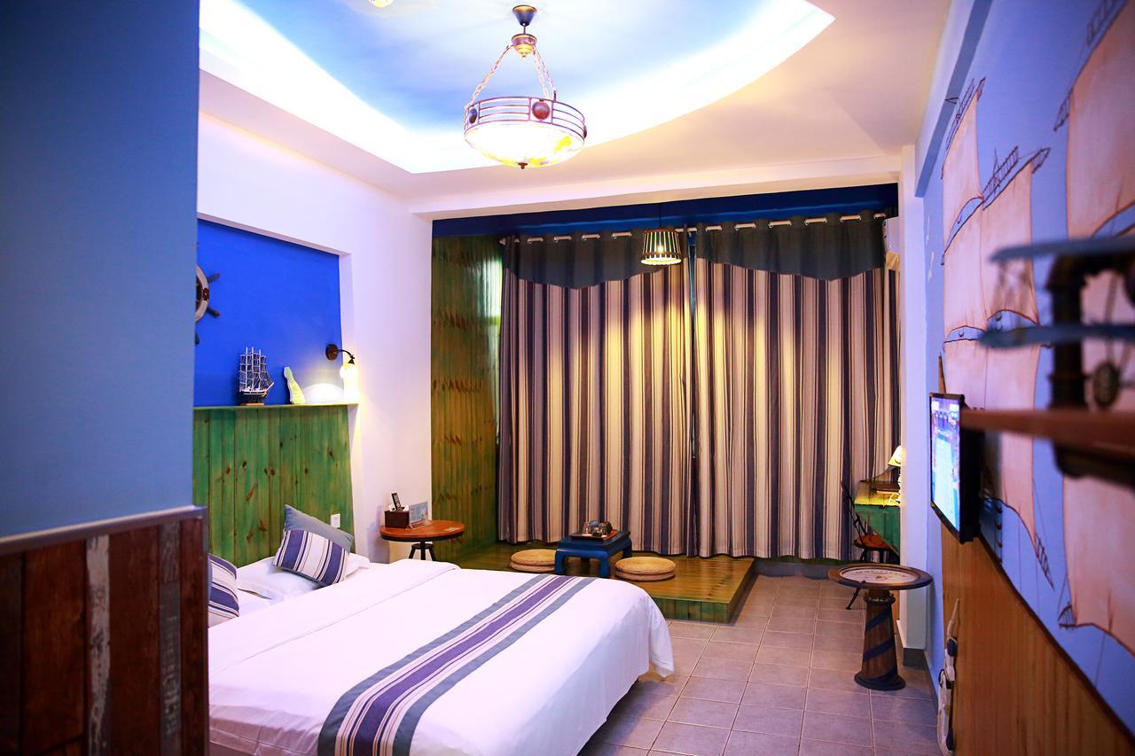 Haikou Time Inn Theme Hotel Exterior photo
