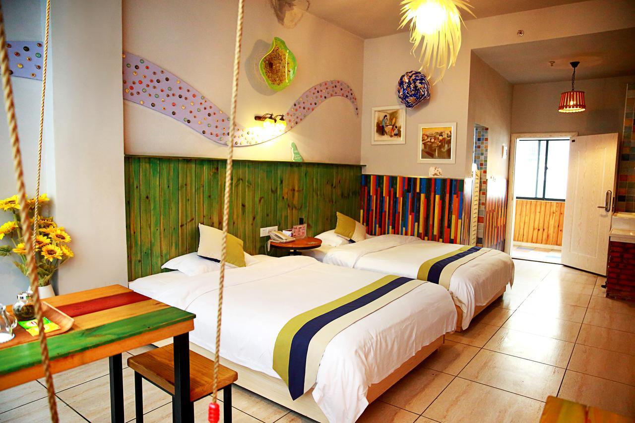 Haikou Time Inn Theme Hotel Exterior photo