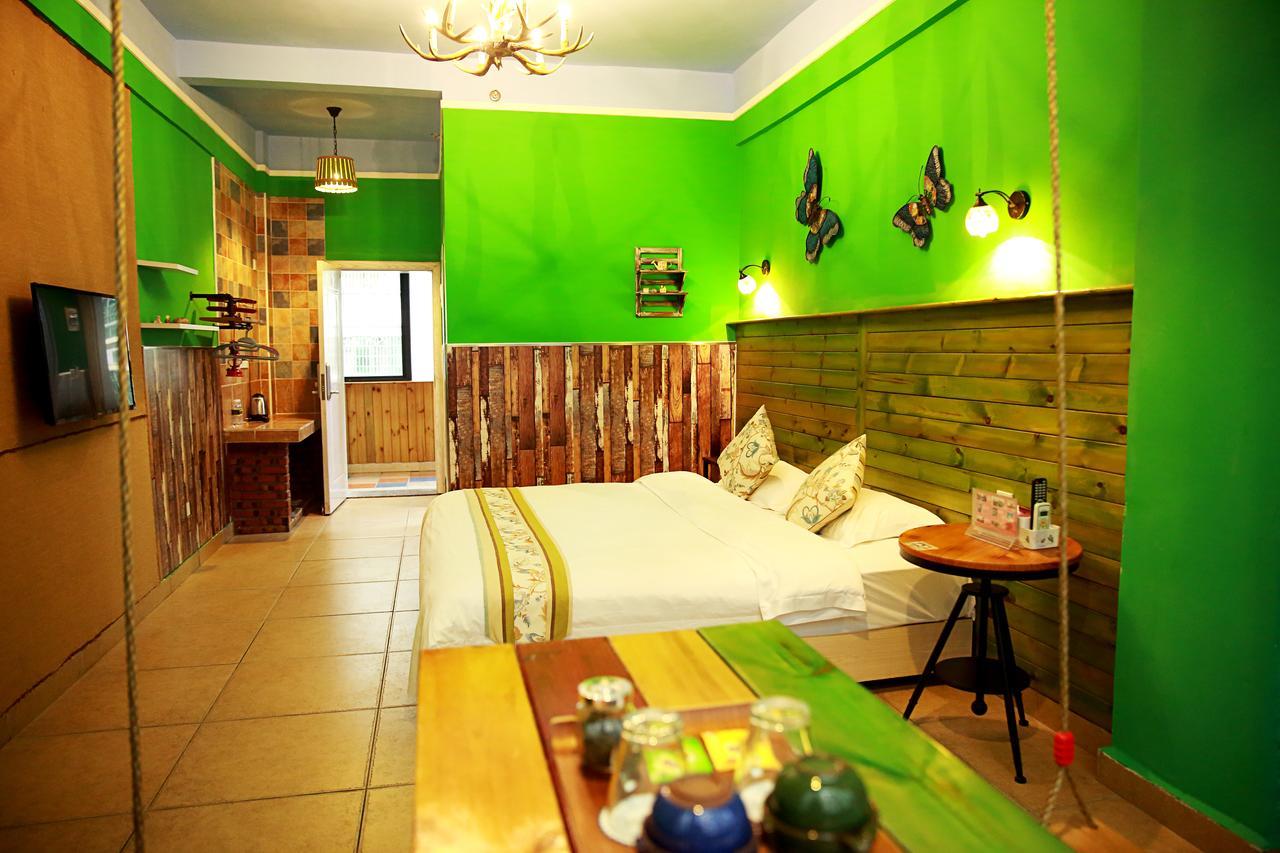 Haikou Time Inn Theme Hotel Exterior photo