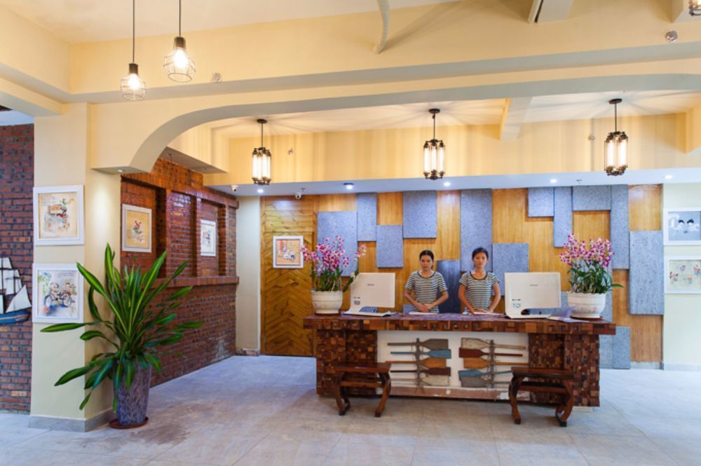 Haikou Time Inn Theme Hotel Exterior photo