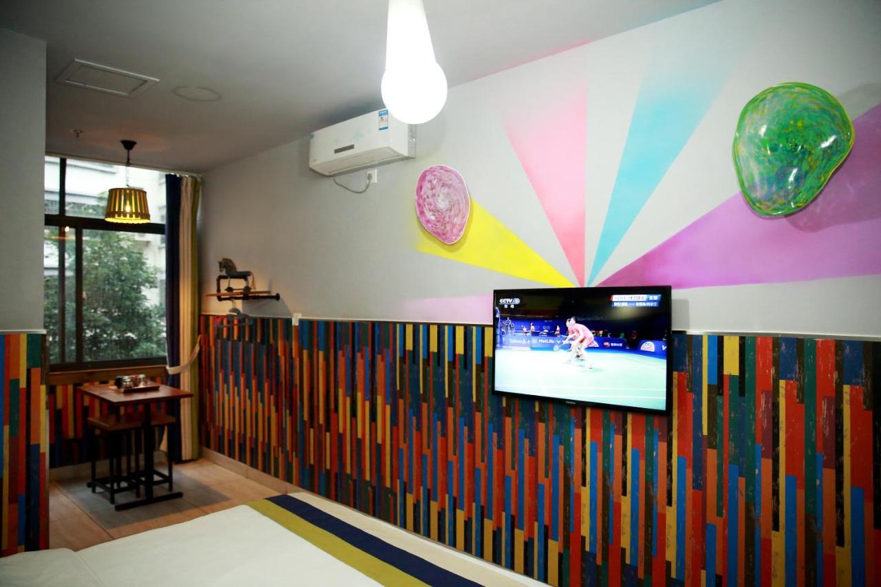 Haikou Time Inn Theme Hotel Exterior photo
