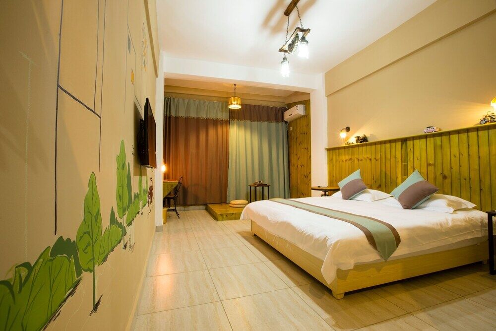 Haikou Time Inn Theme Hotel Exterior photo